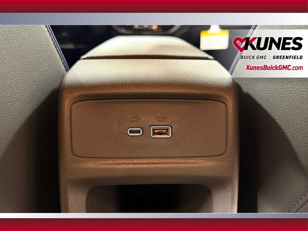 New 2026 Buick Envista Sport Touring w/ Convenience I Package FWD image 33