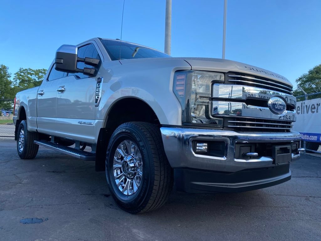 Used 2017 Ford F250 Lariat w/ Lariat Ultimate Package AWD/4WD image 36