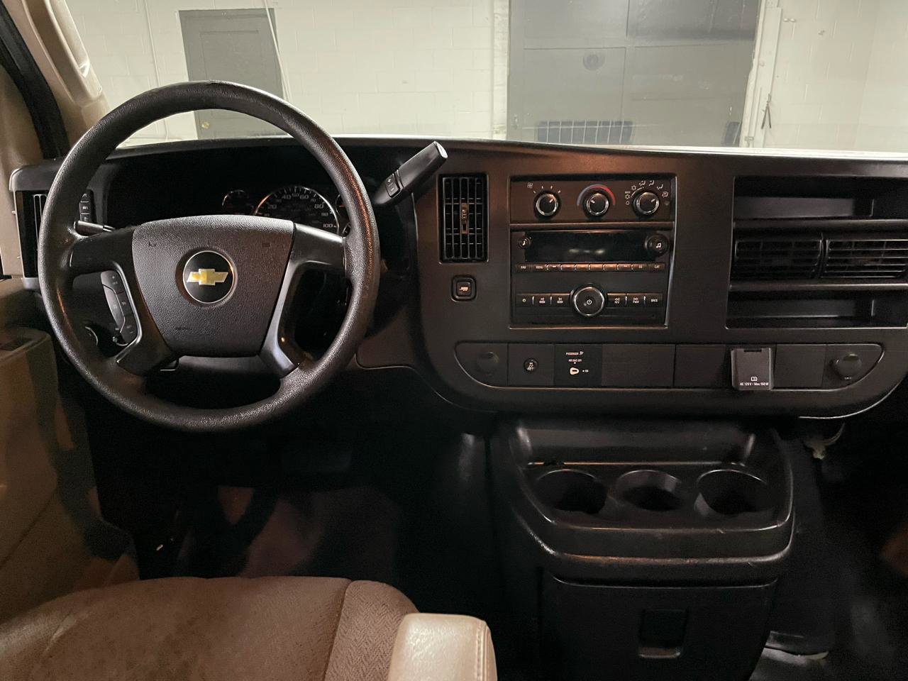 Used 2016 Chevrolet Express 2500 image 12