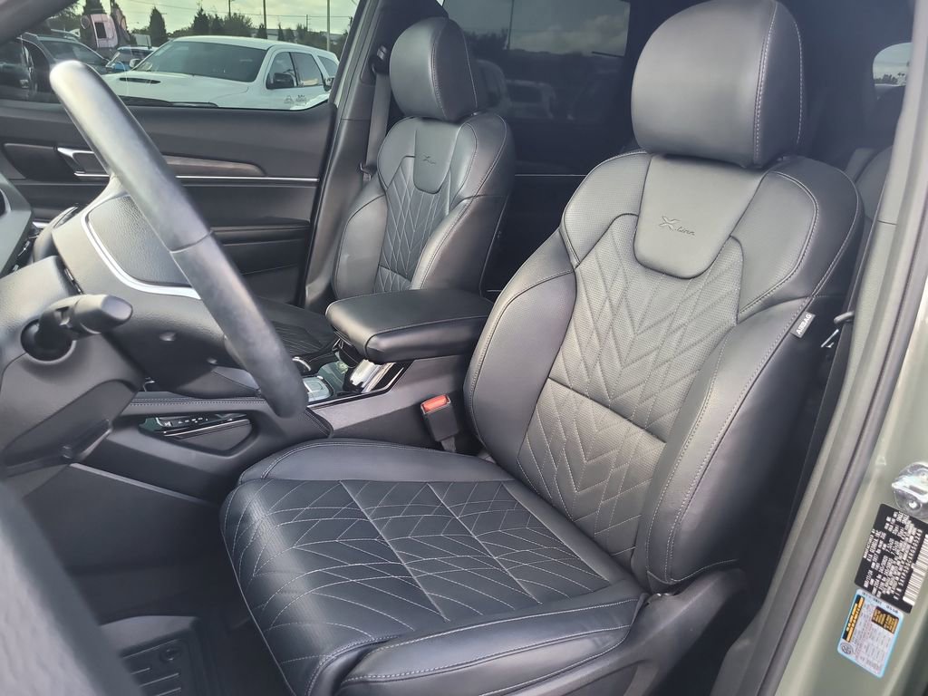 Used 2024 Kia Telluride SX X-Line AWD/4WD image 16