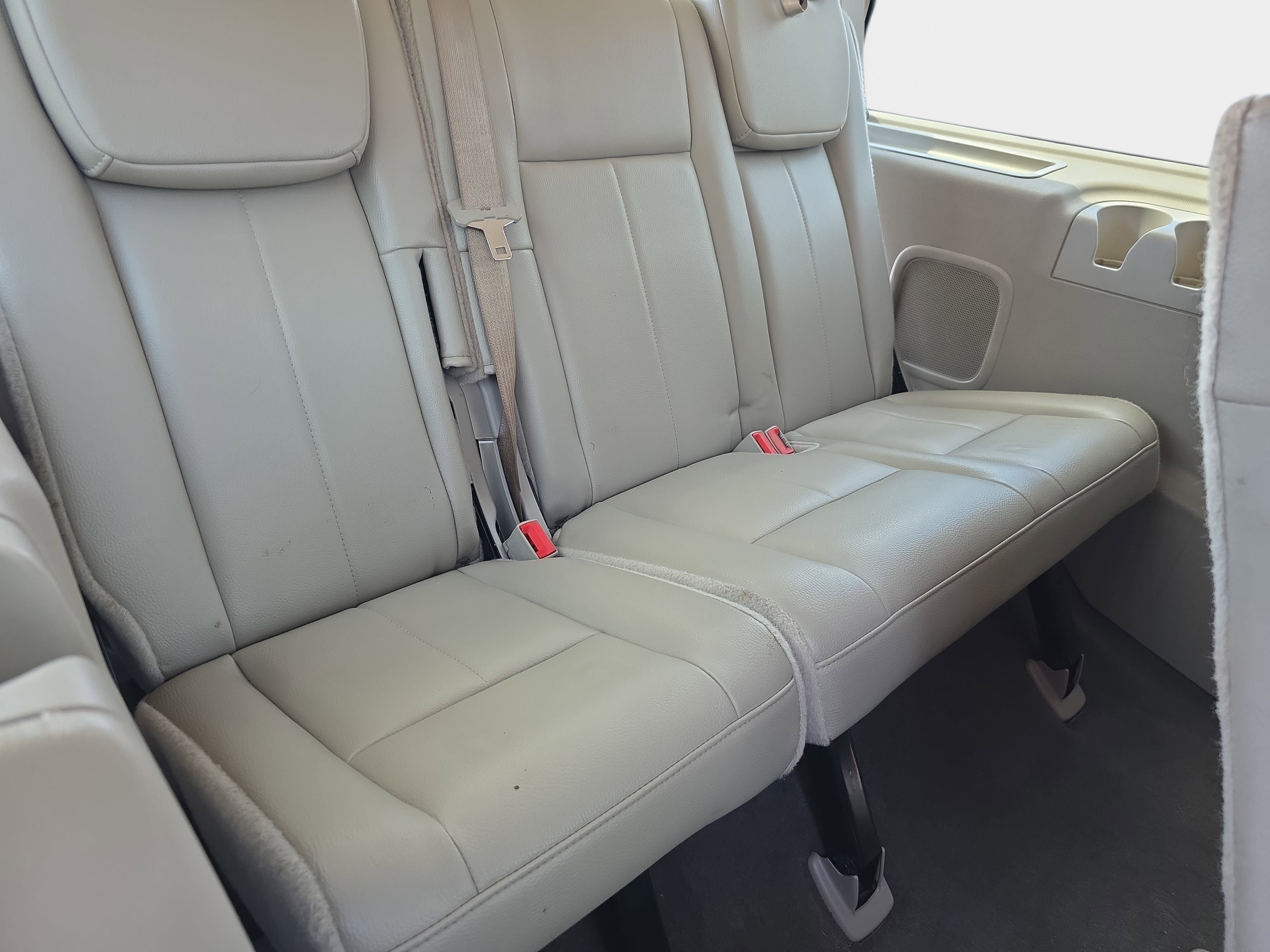 Used 2012 Ford Expedition Limited AWD/4WD image 12