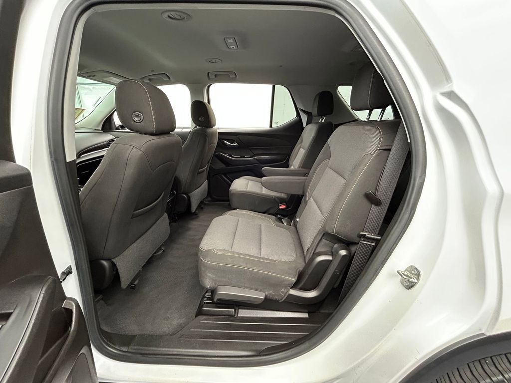 Used 2019 Chevrolet Traverse LT FWD image 33