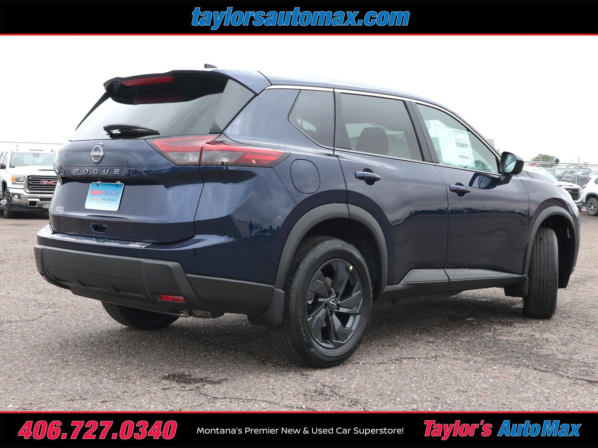 New 2026 Nissan Rogue SV FWD image 4