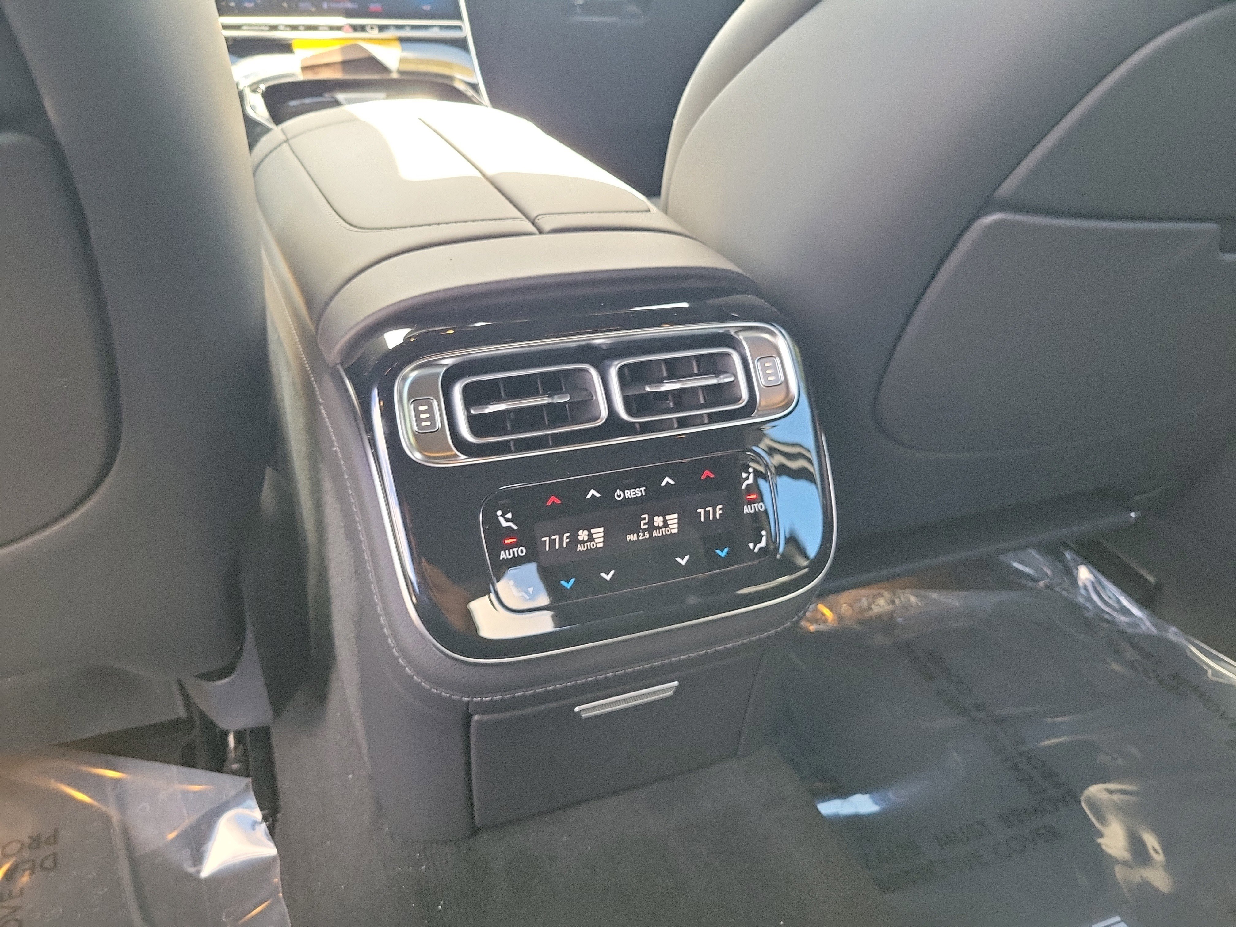 New 2026 Mercedes-Benz S 63 AMG S image 28