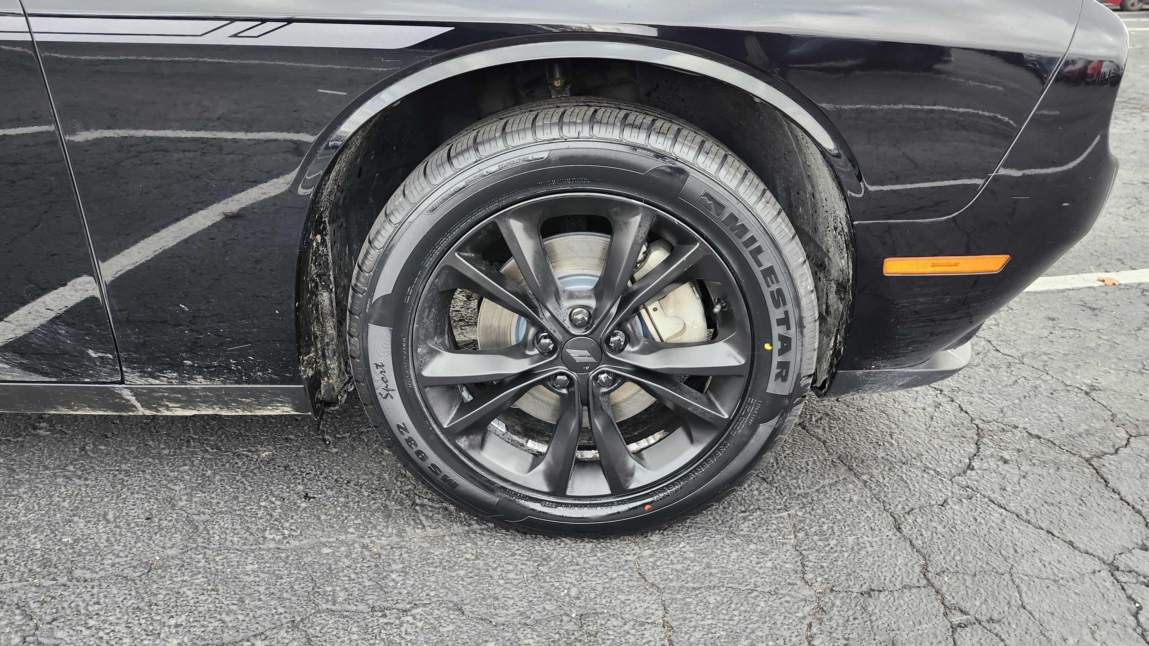 Used 2021 Dodge Challenger SXT image 9