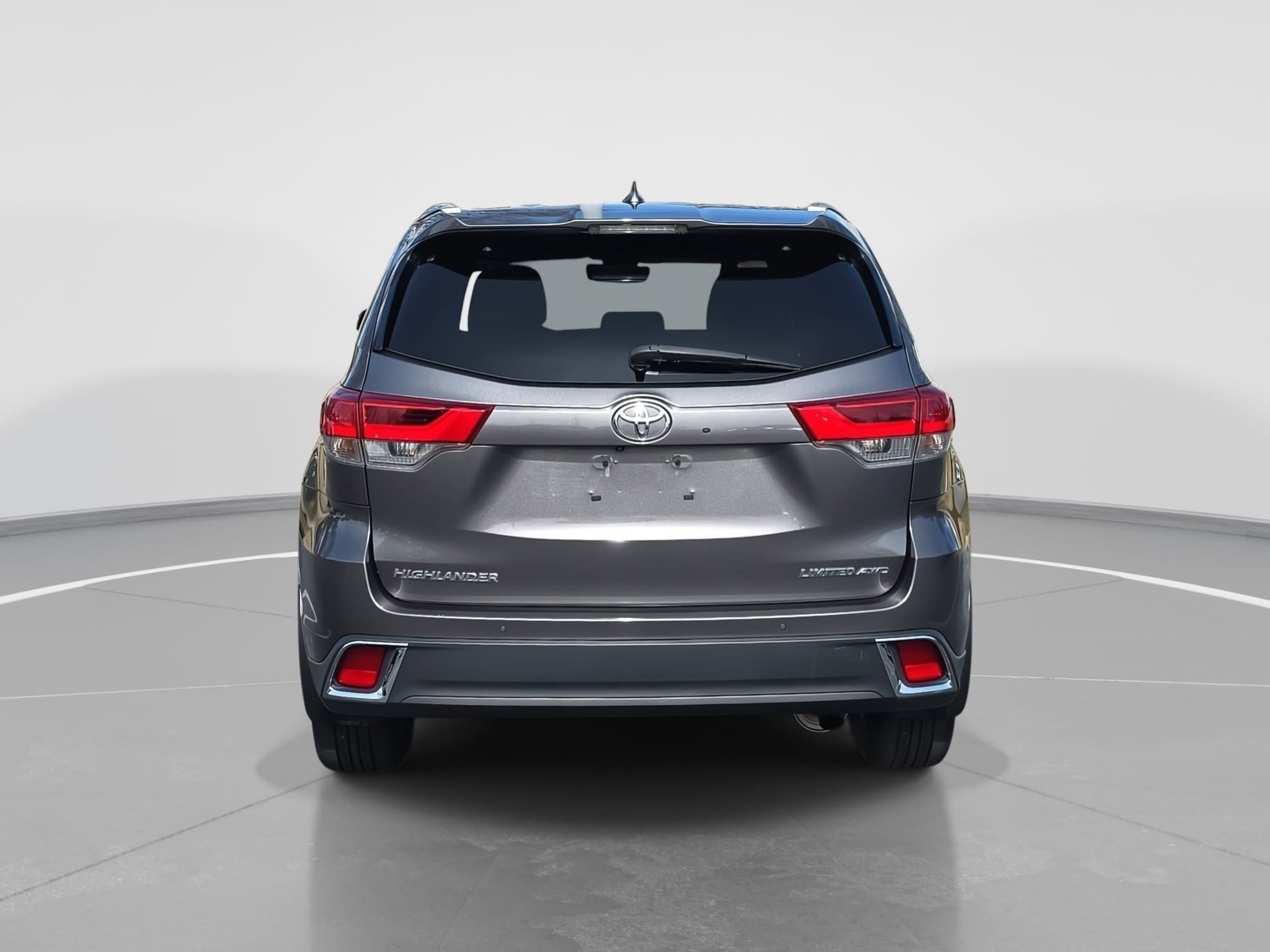 Used 2017 Toyota Highlander Limited image 6