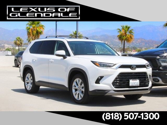 Used 2025 Toyota Grand Highlander AWD Hybrid image 1