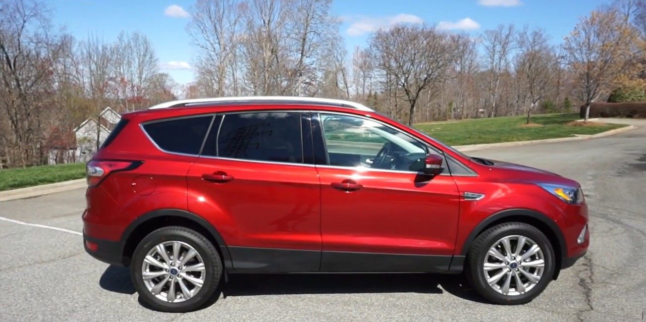 Used 2017 Ford Escape Titanium w/ Equipment Group 301A image 7