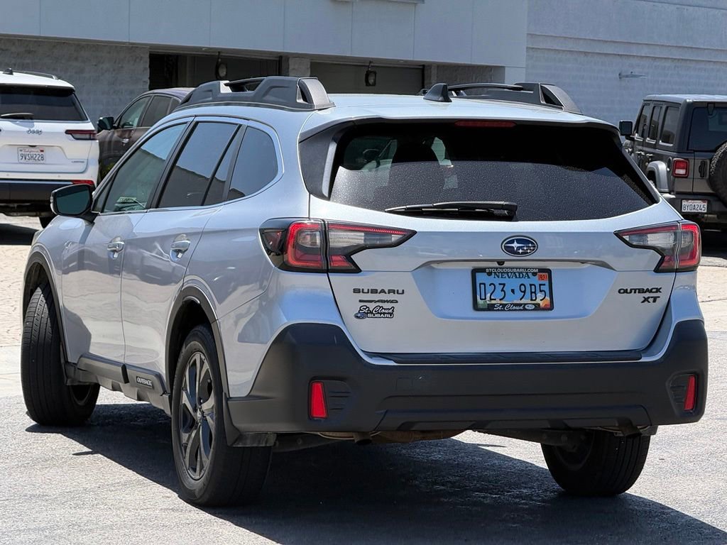Used 2021 Subaru Outback Onyx Edition XT w/ Popular Package #2 AWD/4WD image 2