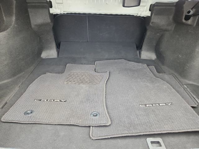 Used 2022 Toyota Camry LE image 29