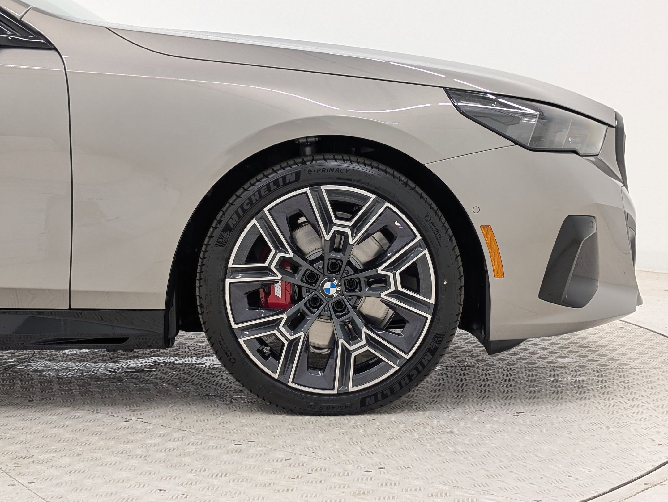 New 2026 BMW 530i RWD image 12