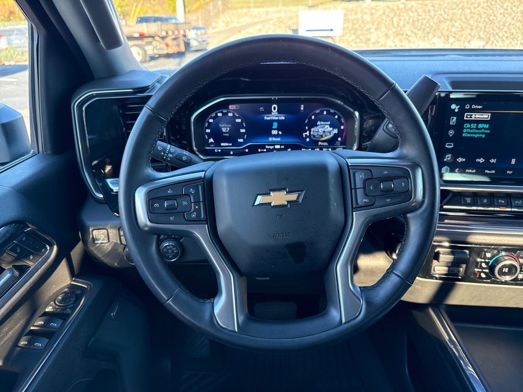 Used 2024 Chevrolet Silverado 3500 LTZ w/ LTZ Convenience Package image 14