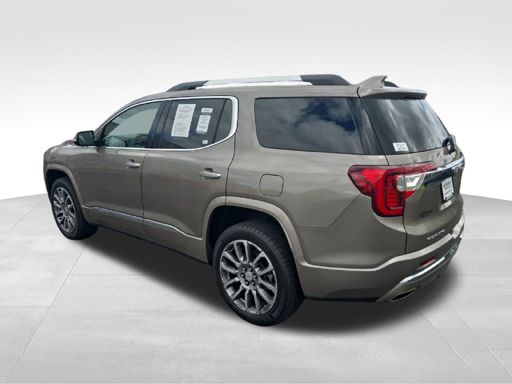 Used 2023 GMC Acadia Denali AWD/4WD image 4