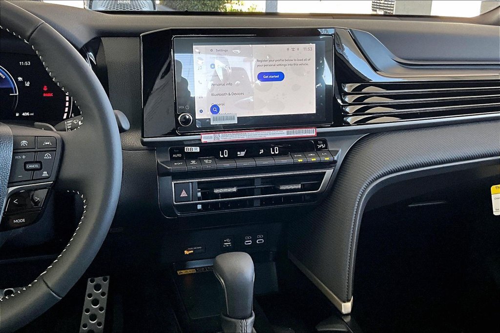 New 2026 Toyota Camry SE w/ Convenience Package FWD image 7