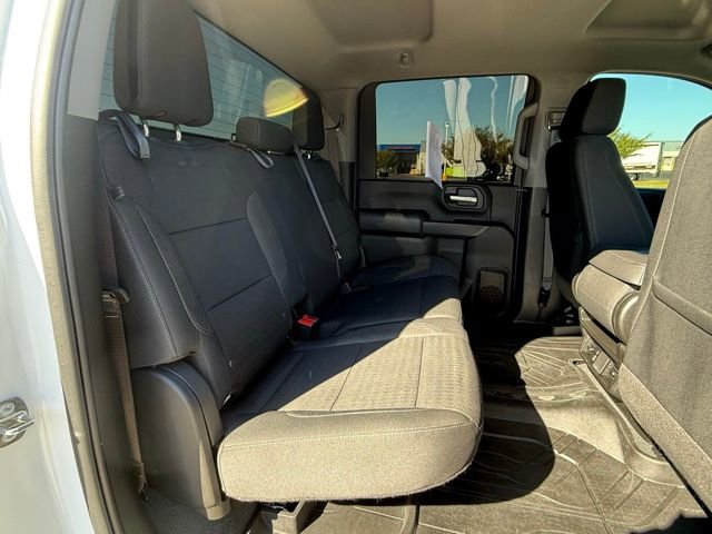 Used 2024 Chevrolet Silverado 2500 Custom w/ Custom Value Package image 12