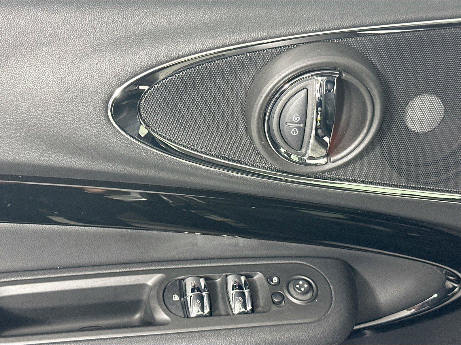 Used 2023 MINI Cooper Clubman S AWD/4WD image 17