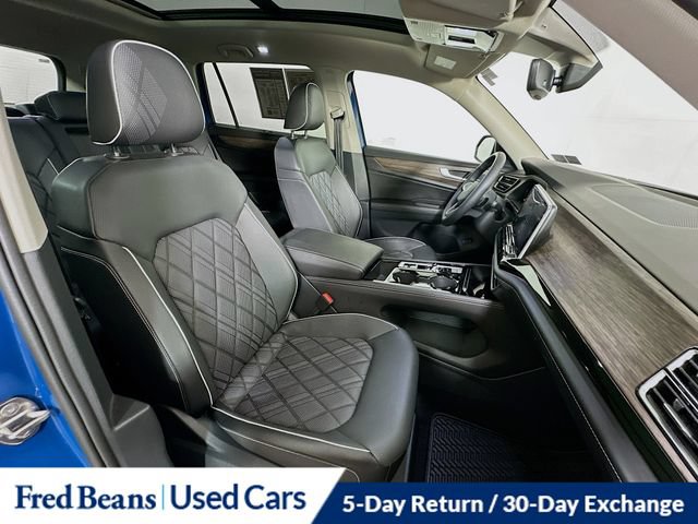 Used 2026 Volkswagen Atlas SEL Premium R-Line AWD/4WD image 37
