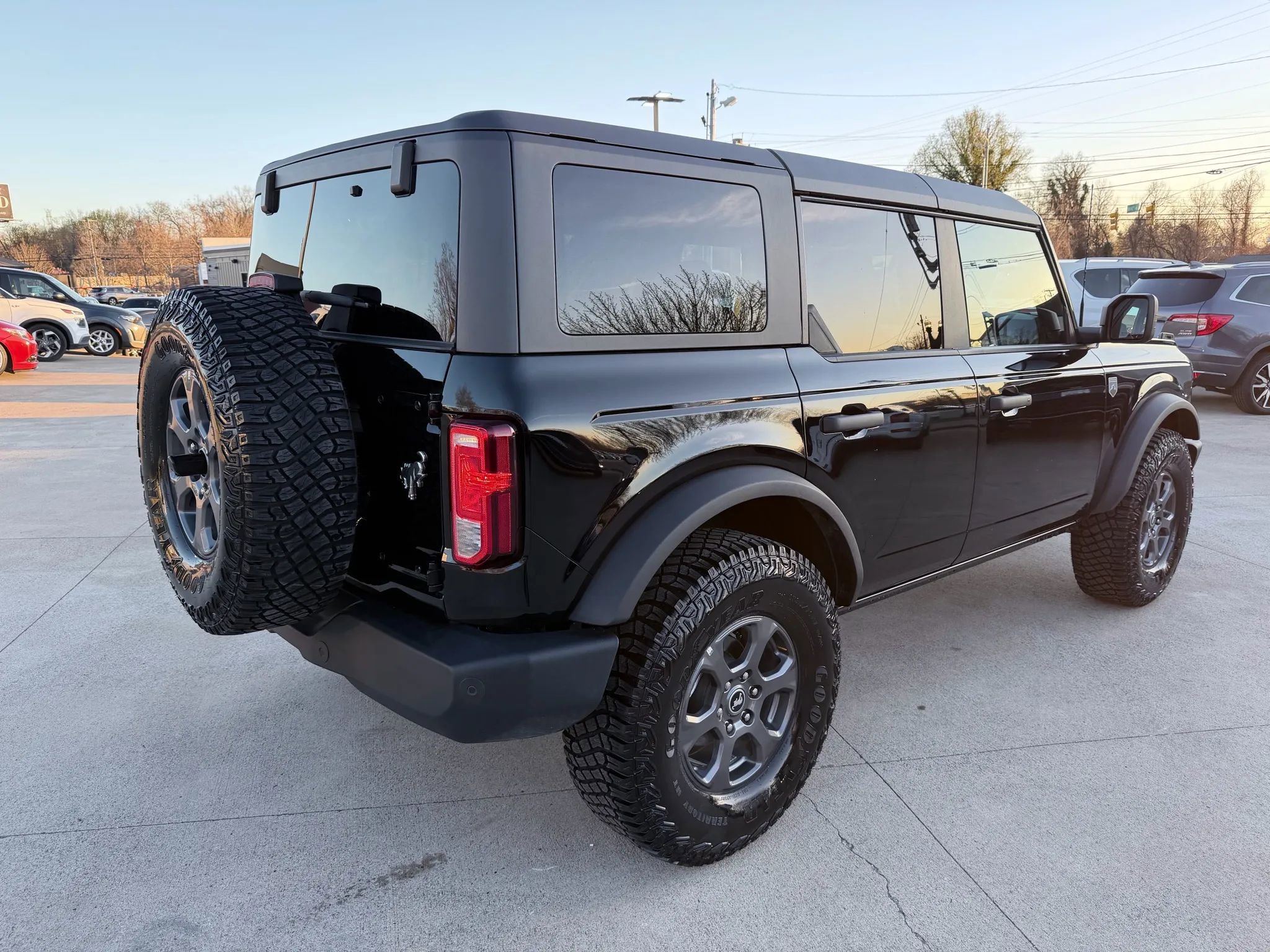 Used 2025 Ford Bronco Big Bend image 65