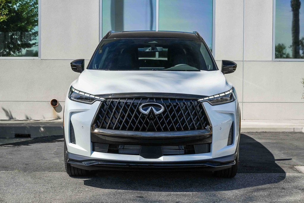 New 2026 INFINITI QX60 Luxe w/ Dark Cargo Package image 2