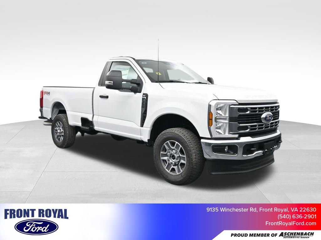 New 2025 Ford F350 XLT w/ FX4 Off-Road Package