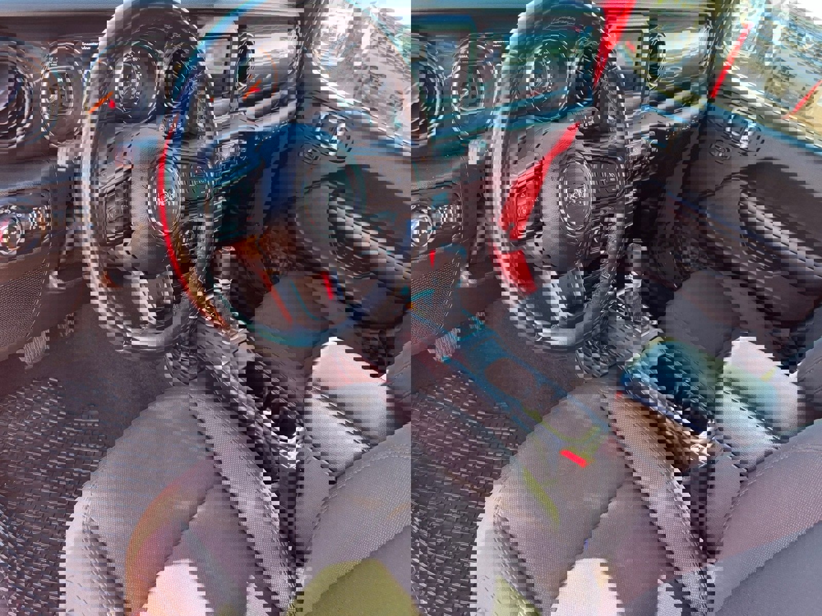 Used 2020 Jeep Wrangler Unlimited Sport image 18