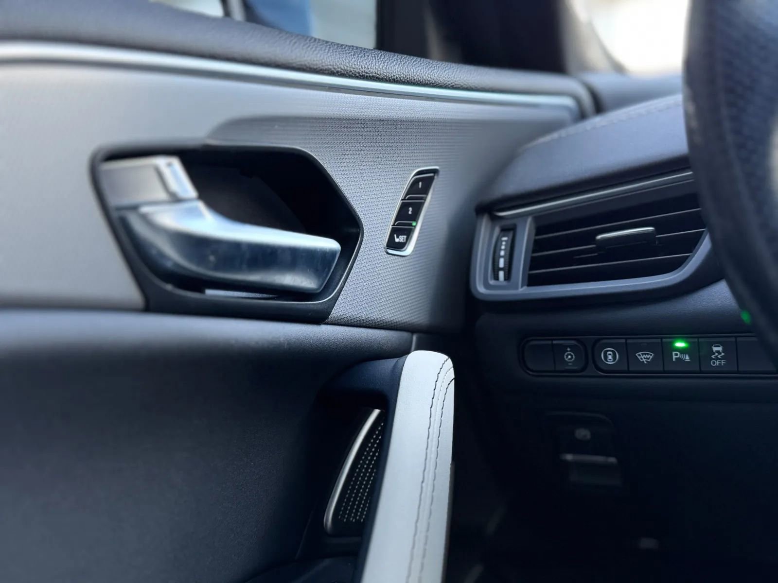 Used 2023 Acura TLX Type S image 24