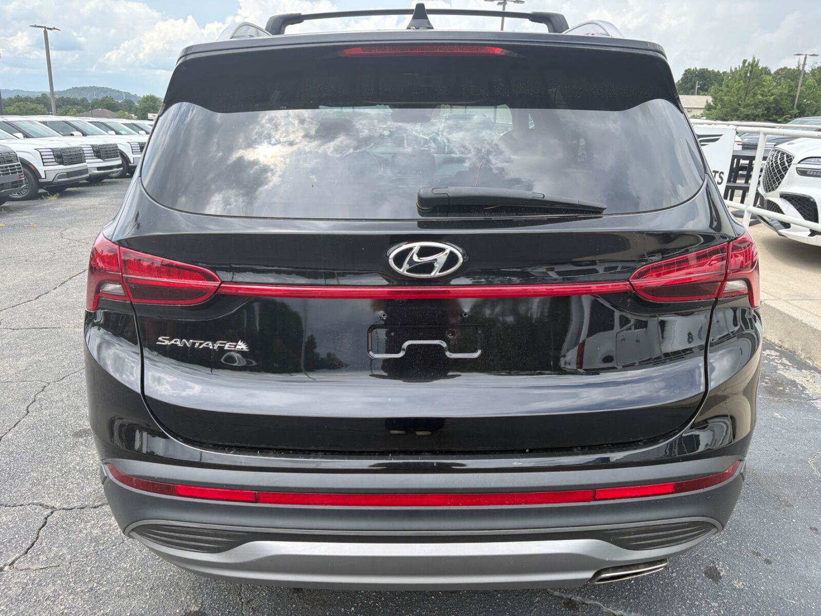 Used 2023 Hyundai Santa Fe SEL FWD image 7