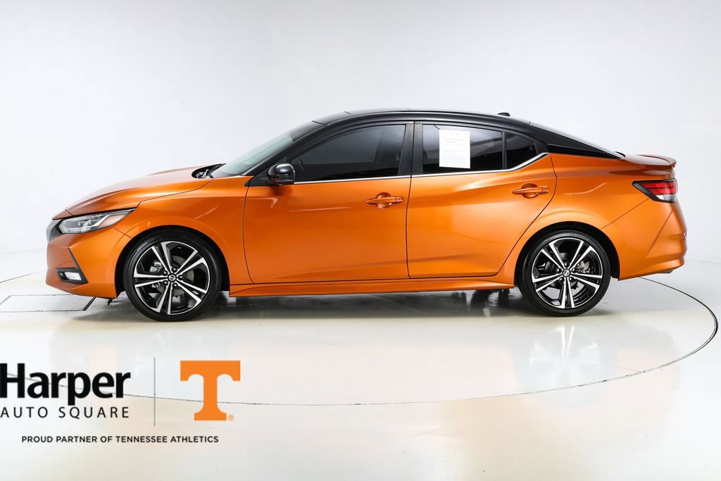 Used 2021 Nissan Sentra SR w/ SR Premium Package image 2