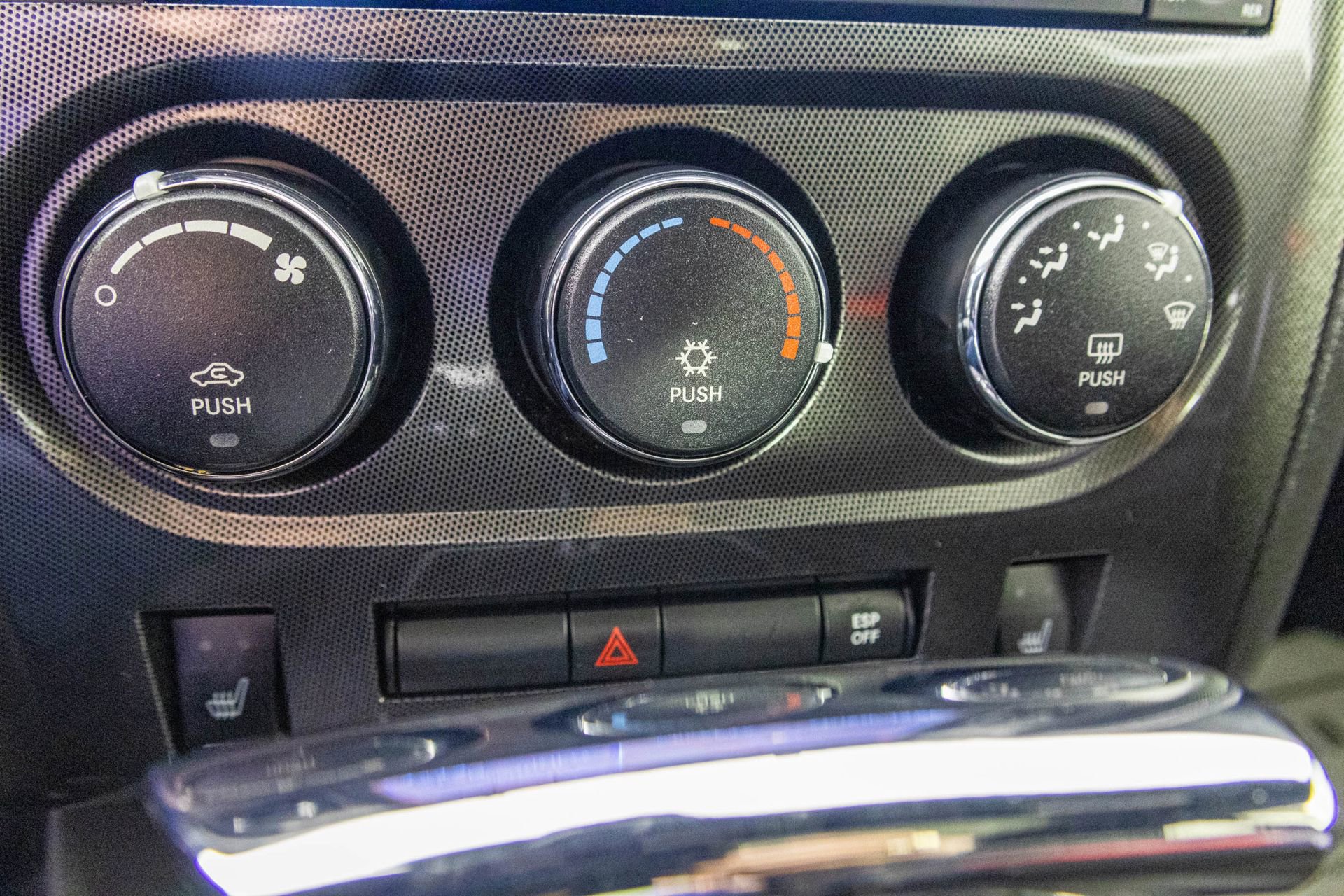 Used 2009 Dodge Challenger SRT8 w/ SRT Option Group II image 28