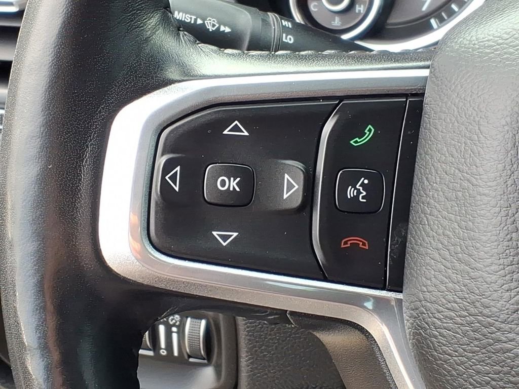 Used 2020 RAM 1500 Laramie AWD/4WD image 11