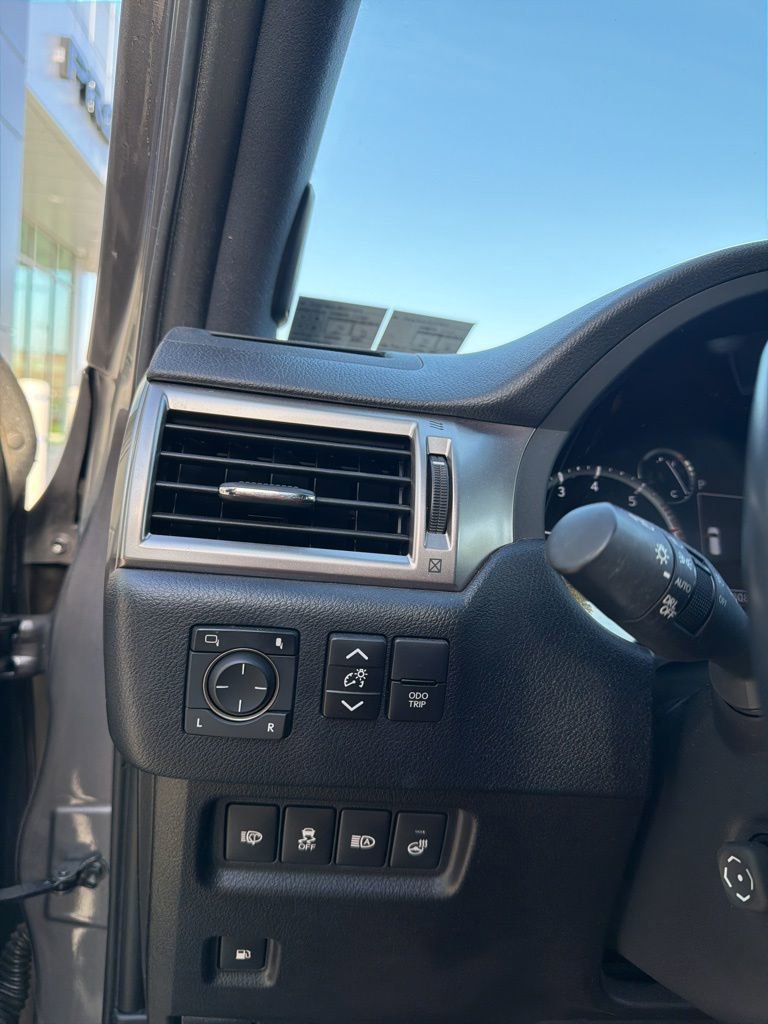 Used 2023 Lexus GX 460 Premium w/ Premium Plus Package AWD/4WD image 34