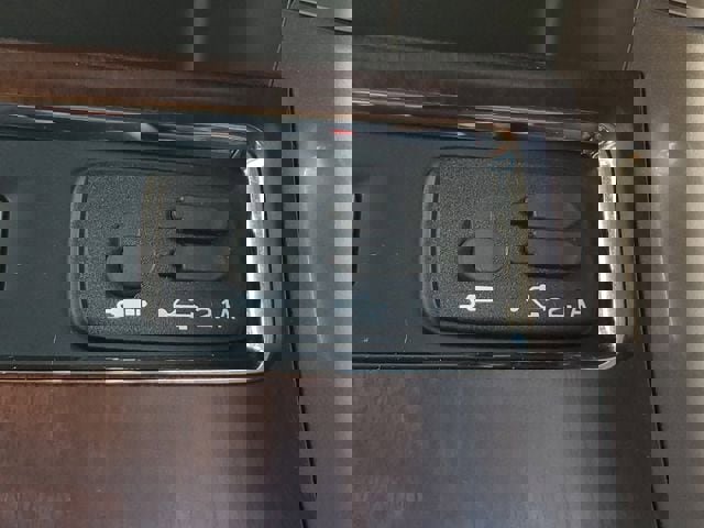 Used 2022 Subaru Ascent Touring image 33