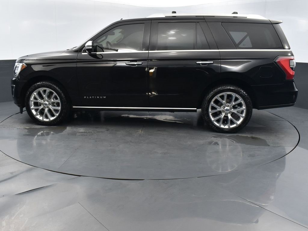 Used 2019 Ford Expedition Platinum image 2