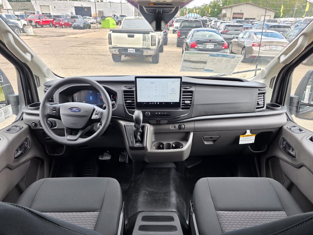 New 2026 Ford Transit 250 148 Medium Roof w/ Load Area Protection Package RWD image 30
