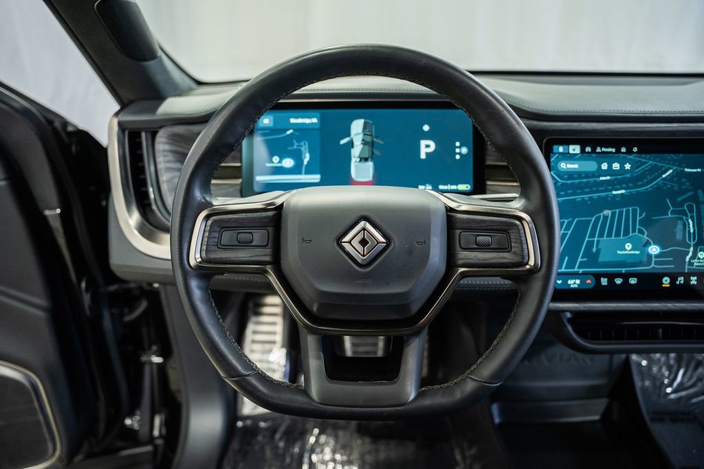 Used 2022 Rivian R1T Adventure image 24