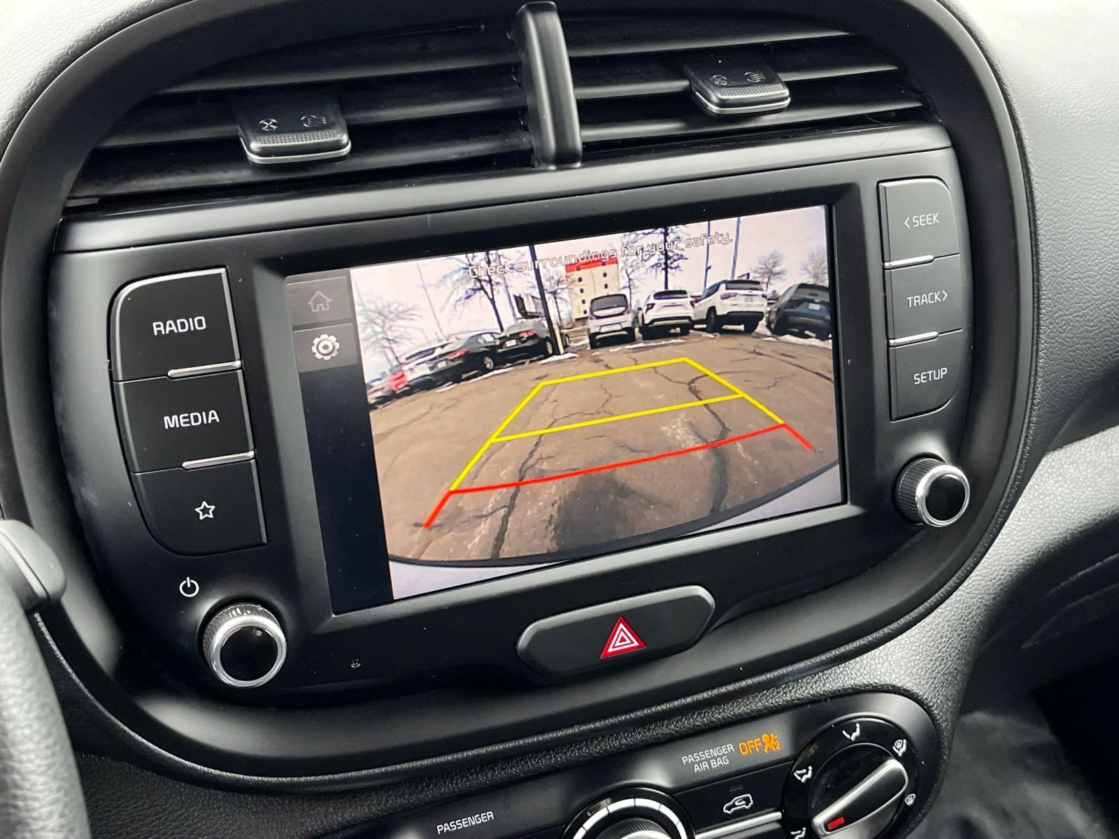 Used 2025 Kia Soul LX w/ LX Technology Package image 21