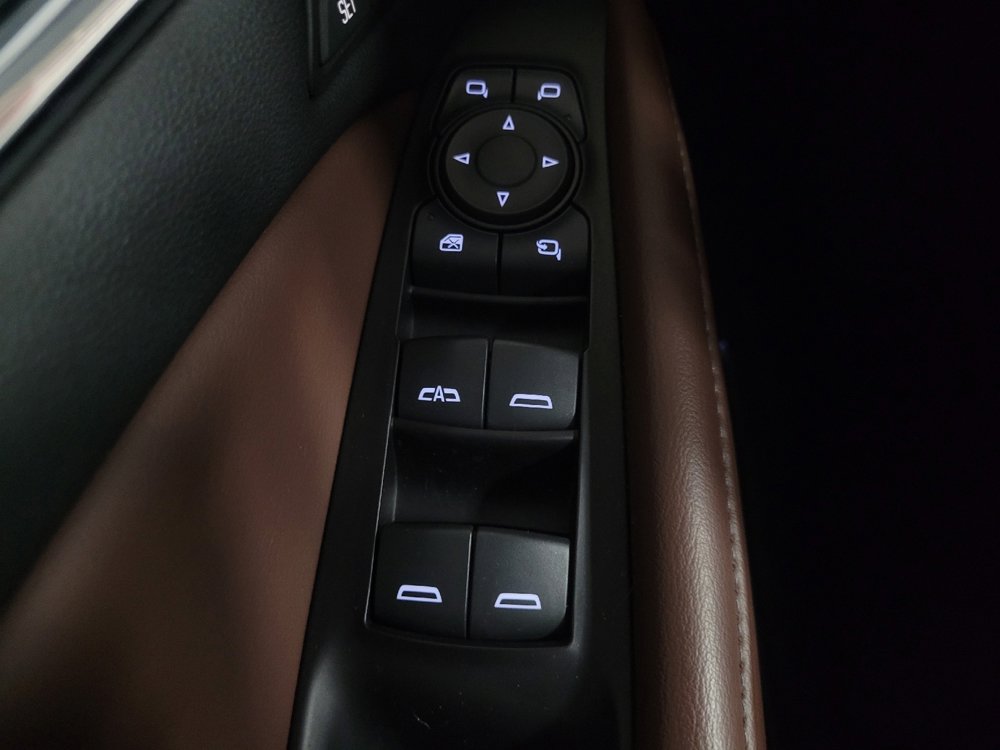 Used 2018 Buick Enclave Avenir w/ Avenir Technology Package image 27