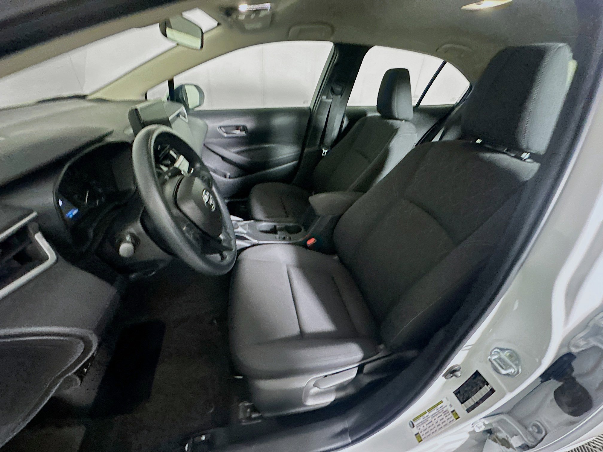 Used 2024 Toyota Corolla LE image 13