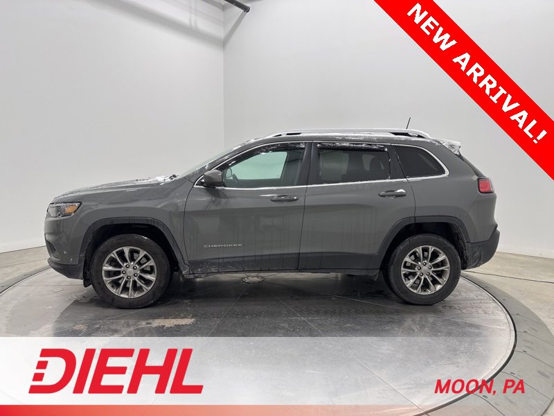 Used 2019 Jeep Cherokee Latitude Plus w/ Cold Weather Group image 4