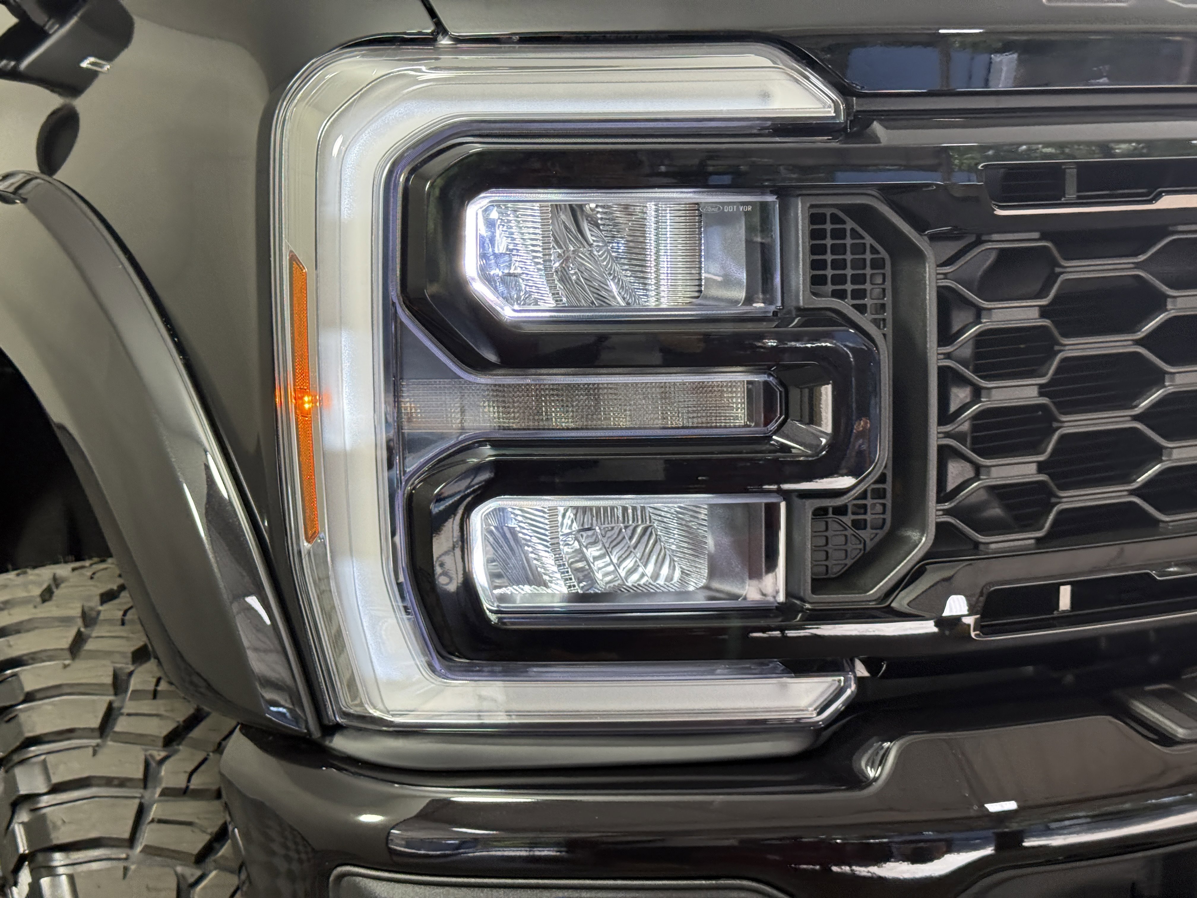New 2026 Ford F250 Lariat AWD/4WD image 7