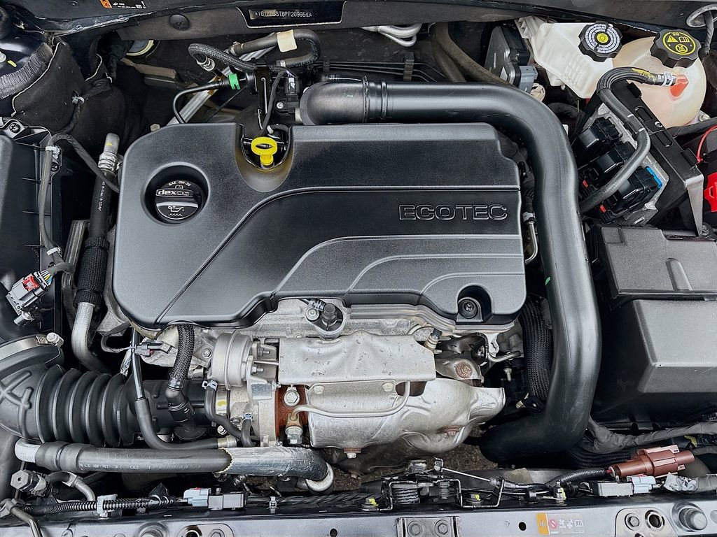 Used 2023 Chevrolet Malibu LT w/ Driver Confidence Package image 29