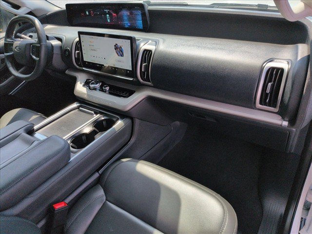 Used 2026 Ford Expedition Max Active RWD image 21