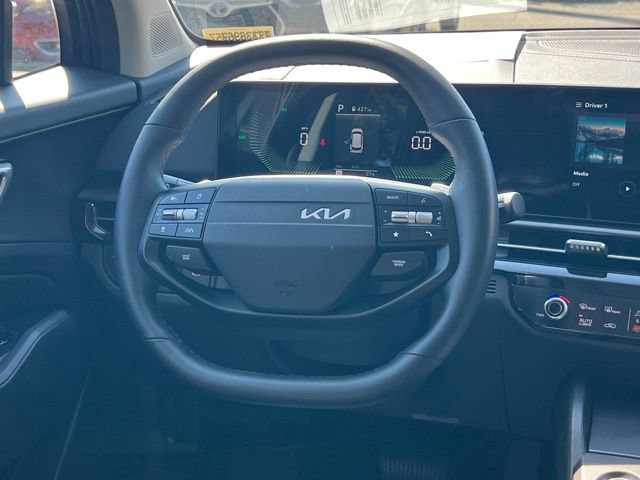 Used 2026 Kia Sportage EX w/ EX Panoramic Sunroof Package AWD/4WD image 12