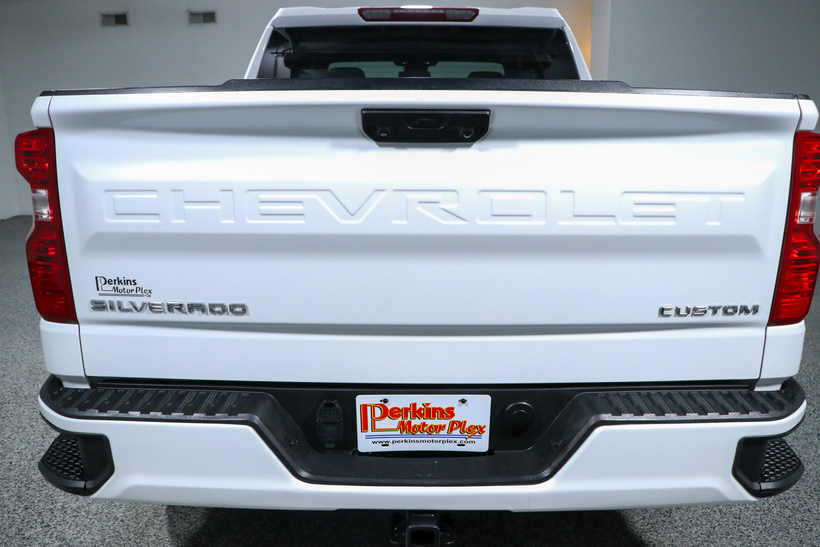 Used 2024 Chevrolet Silverado 1500 Custom AWD/4WD image 8