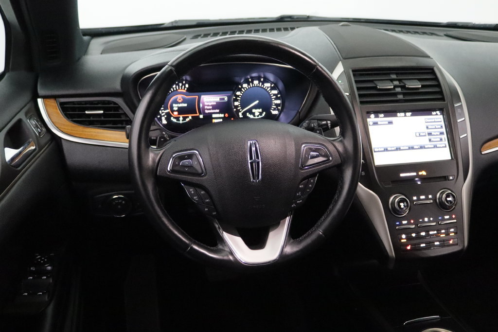 Used 2019 Lincoln MKC Select w/ Select Plus Package AWD/4WD image 14