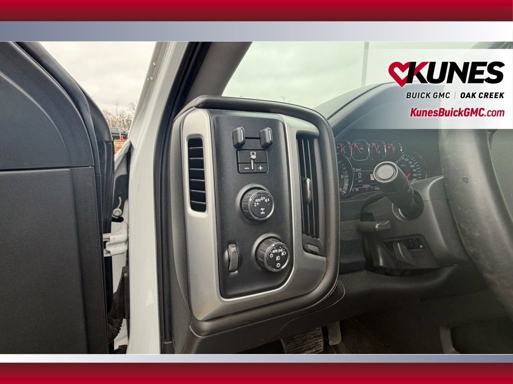 Used 2018 GMC Sierra 1500 SLT w/ SLT Premium Package image 6