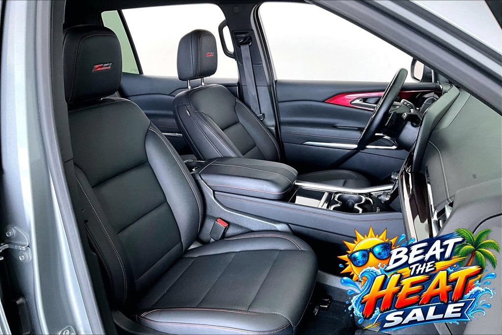 Used 2025 Chevrolet Traverse Z71 AWD/4WD image 9