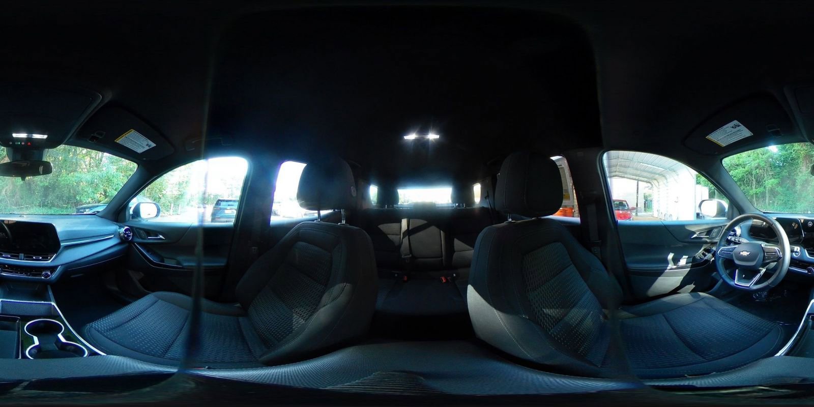 Used 2025 Chevrolet Equinox LT FWD image 42