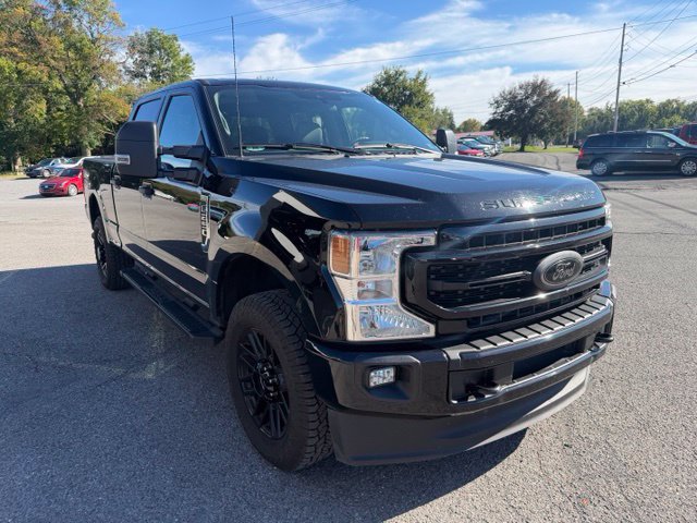 Used 2022 Ford F250 XLT w/ Black Appearance Package AWD/4WD image 6