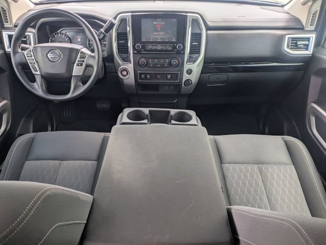 Used 2020 Nissan Titan SV RWD image 16